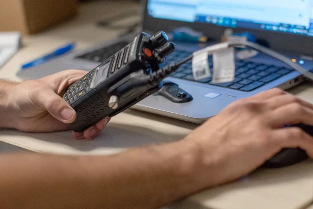 Autorisation talkie walkie Tunisie procédure ANF fréquence radio professionnelle VHF UHF